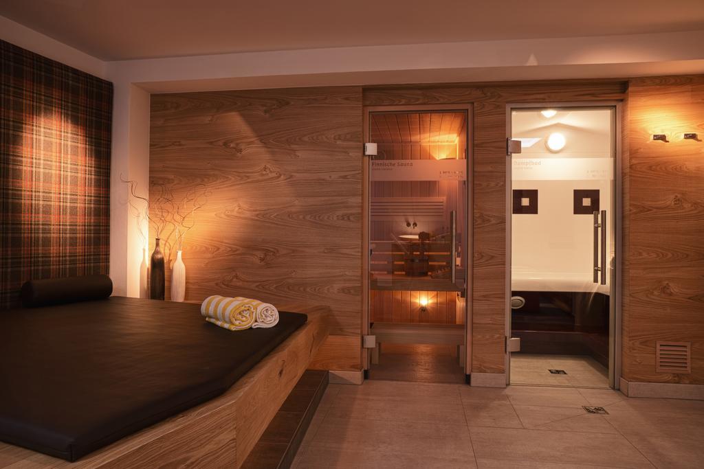 Sankt Johann Spa Suites & Apartments Prato allo Stelvio Exterior photo