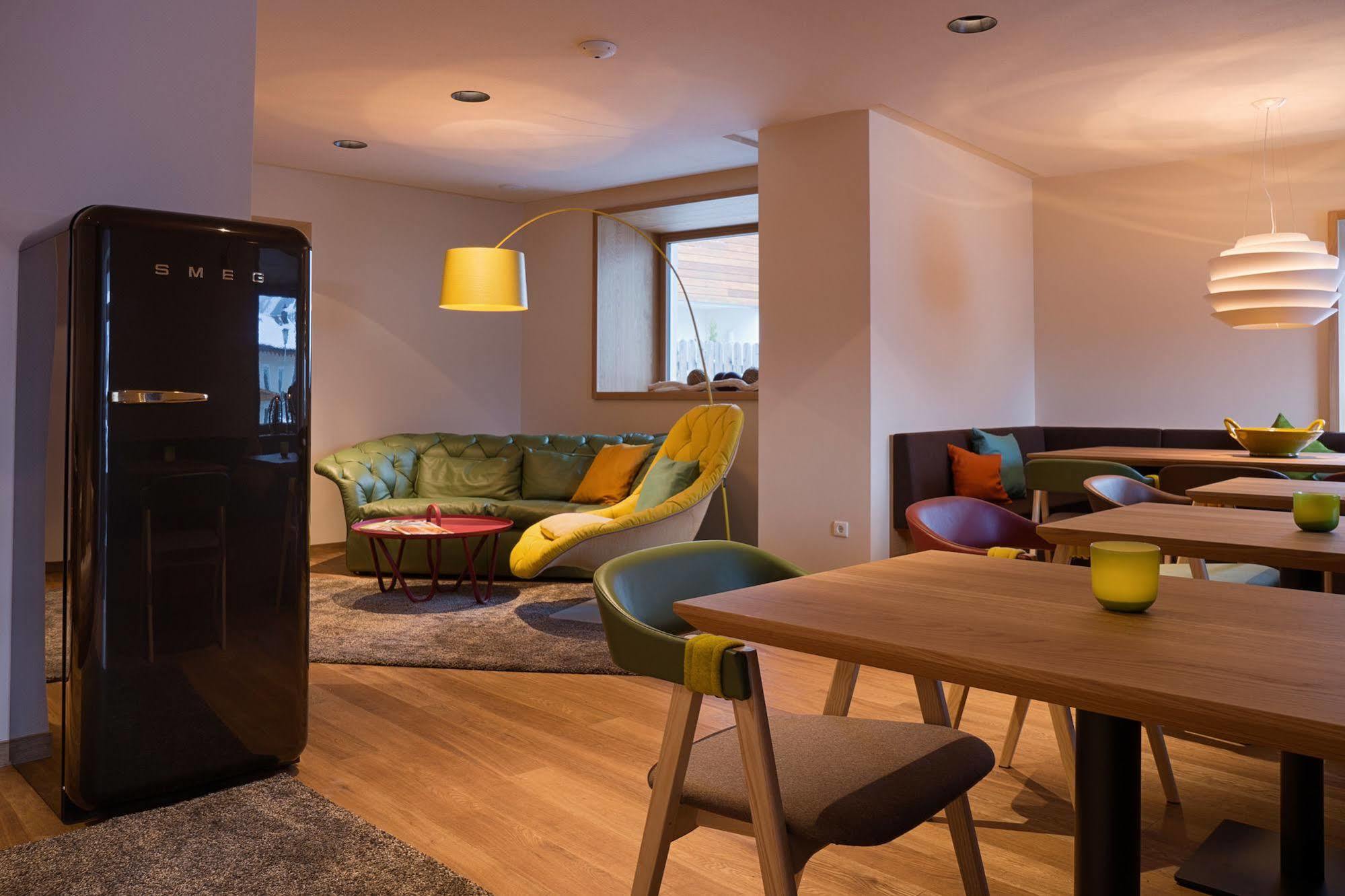 Sankt Johann Spa Suites & Apartments Prato allo Stelvio Exterior photo
